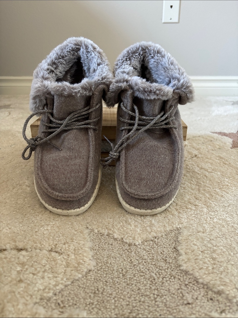 Hey Dude Women's Britt Faux-Fur Lined Ankle Booties in Chocolate (greige)